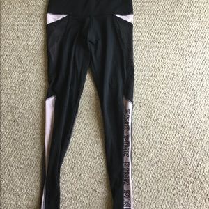 Leggings from pink Victoria’s Secret ultimate